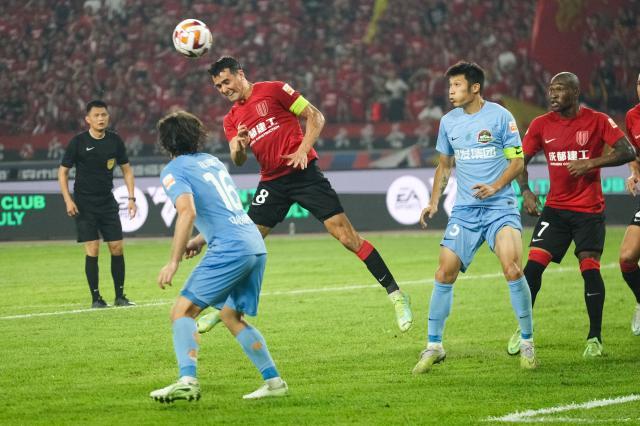 开云官网-【中超】周定洋弑杀旧主 蓉城2比0河南队止连败